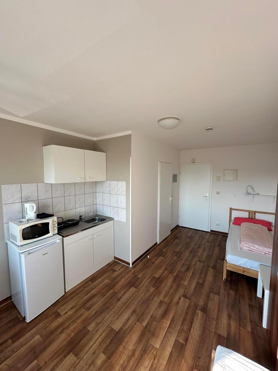 Budget Olympia Park Apartmenthostel 53 Aparthotel