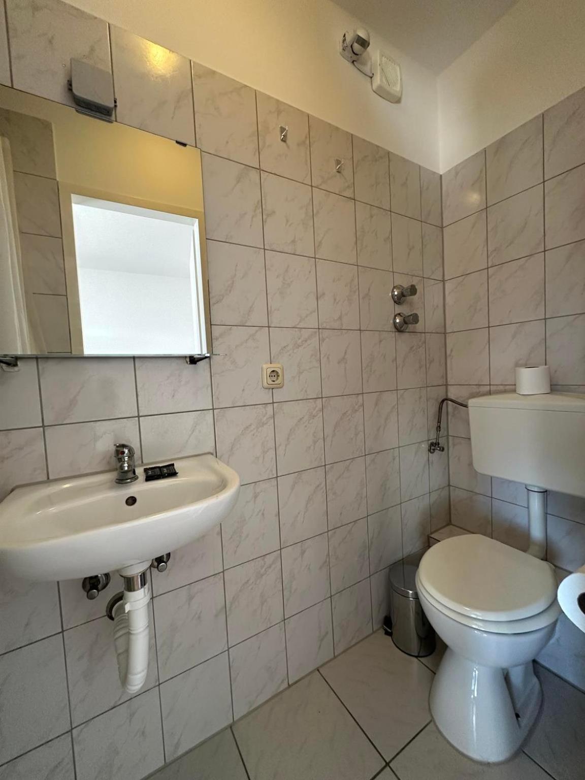 Budget Olympia Park Apartmenthostel 53 * Munich