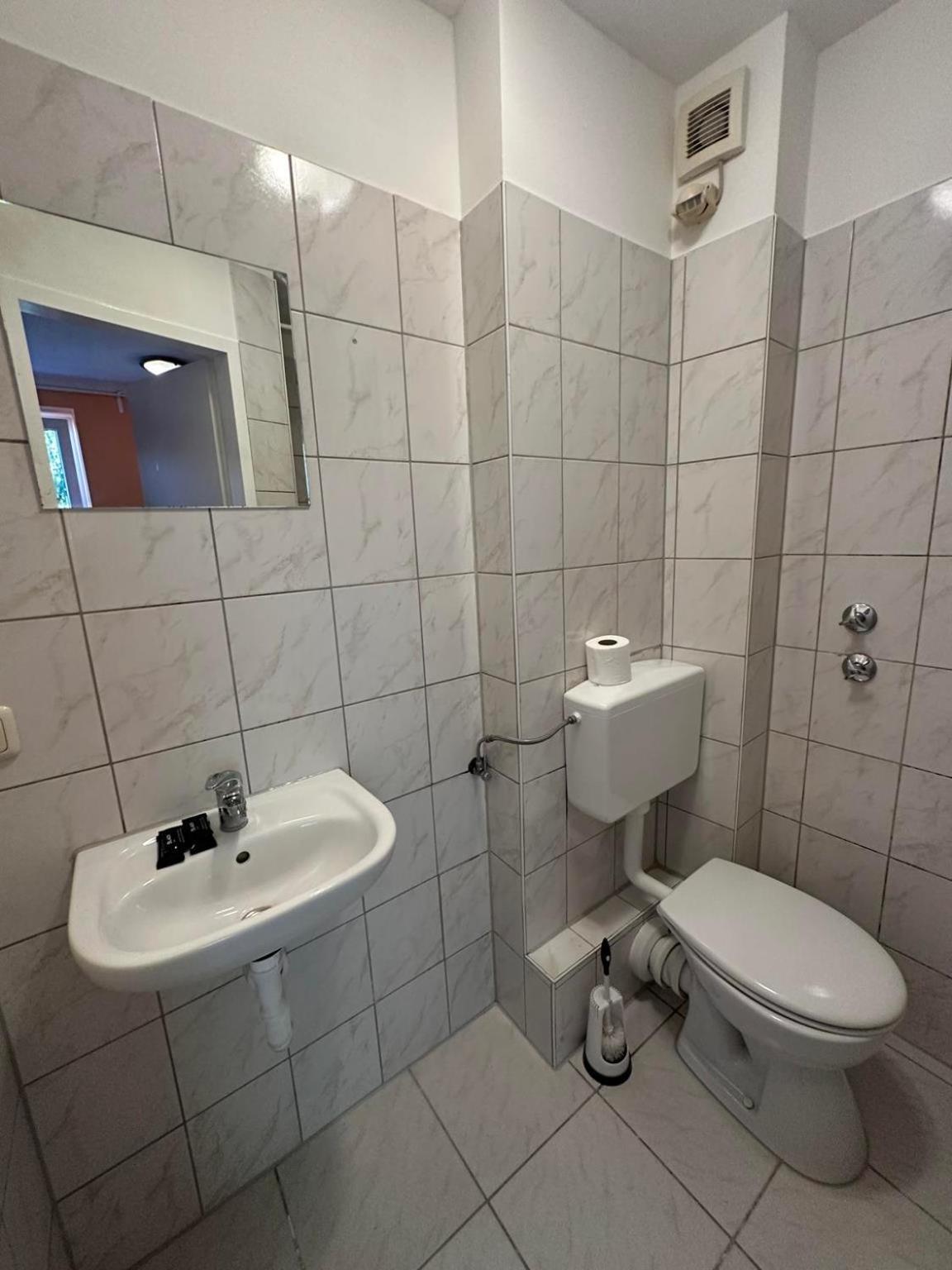 Budget Olympia Park Apartmenthostel 53 Munich
