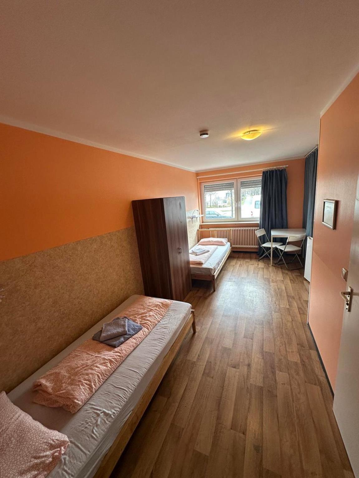 Budget Olympia Park Apartmenthostel 53 Aparthotel München