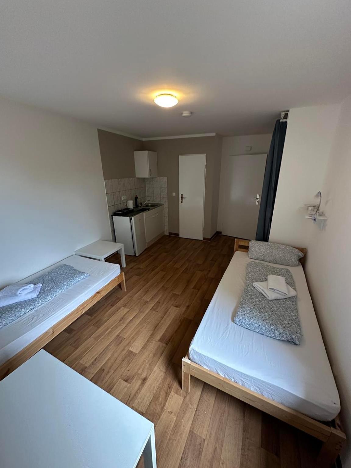Aparthotel Budget Olympia Park Apartmenthostel 53 *
